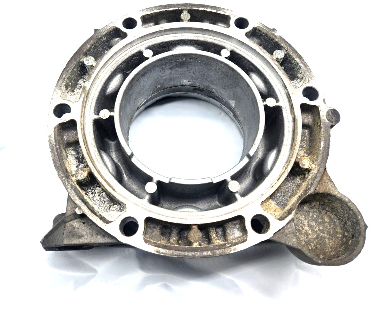 .For 6L80E GMC Chevrolet Transmission 4X4 Tail Housing 2006+ USED Cast #24241160