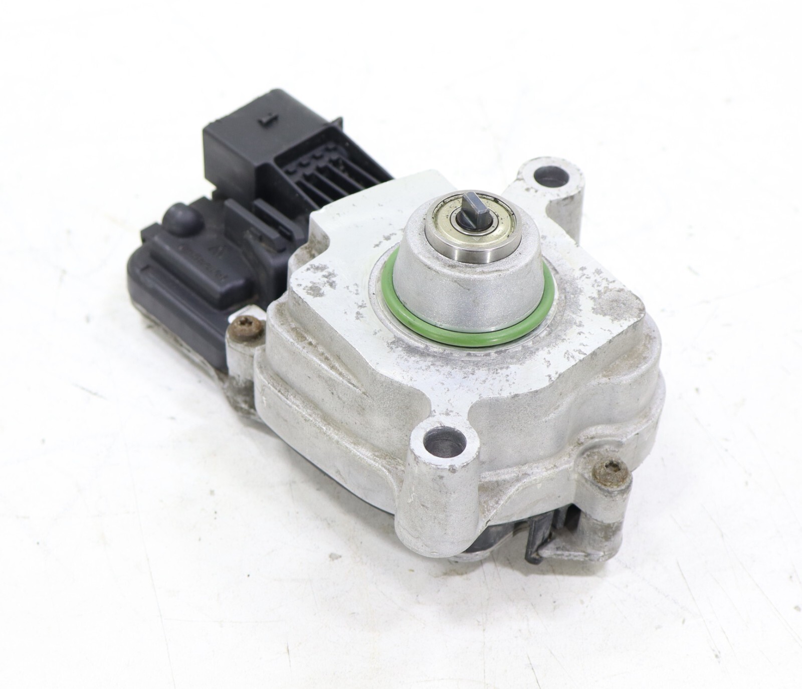 Maserati Levante 2017+ OEM Transfer Case Control Unit