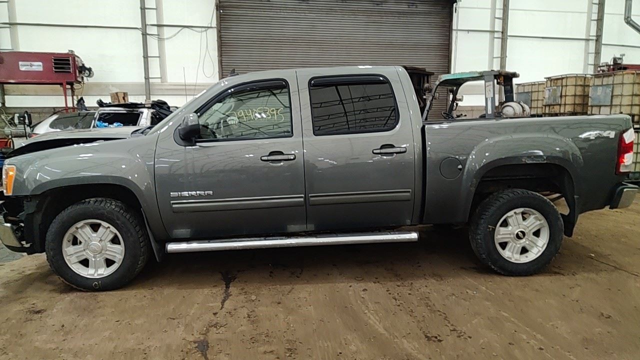 Automatic Transmission 4WD Fits 10-11 AVALANCHE 1500 7026288