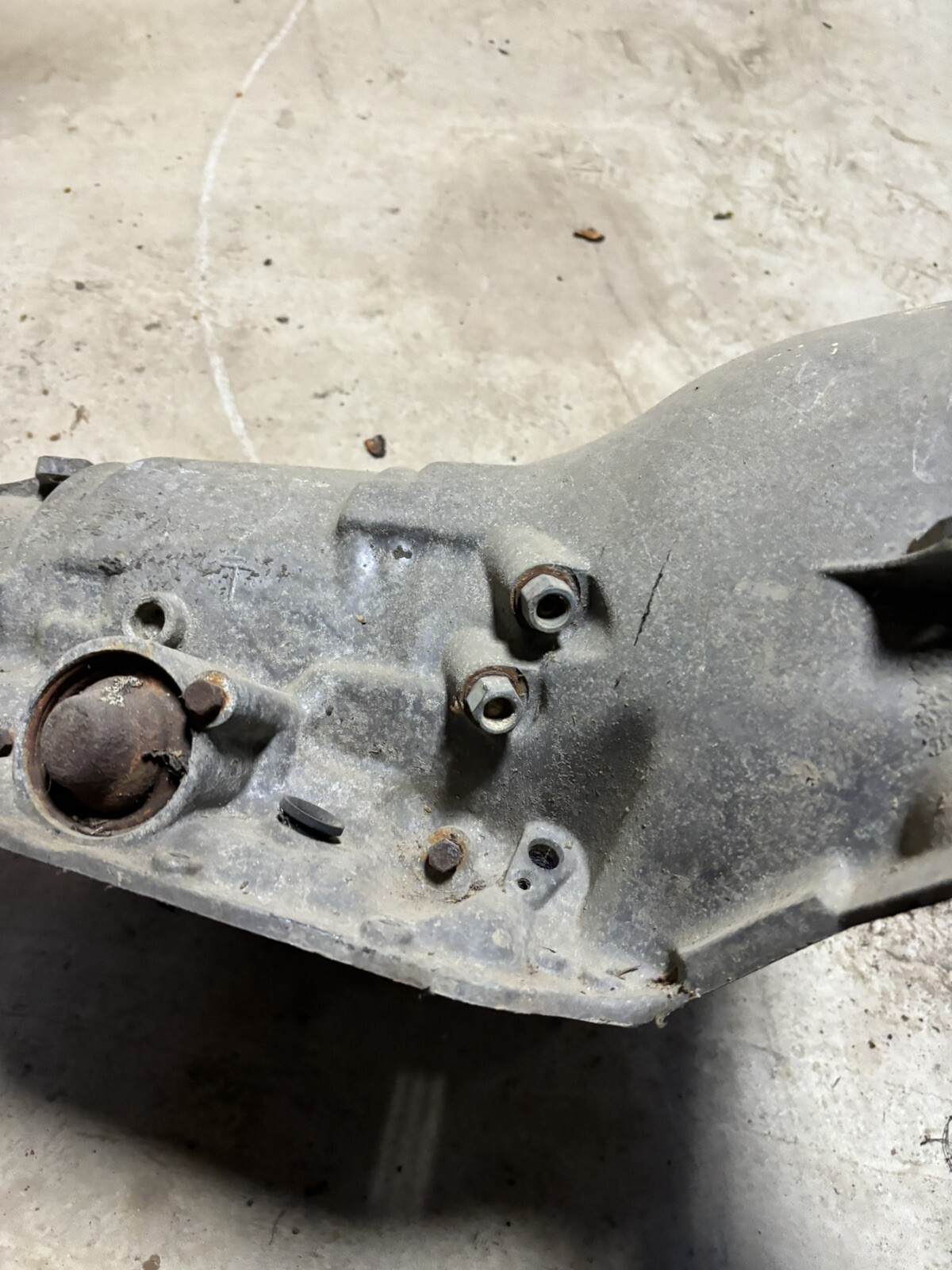 CHEVROLET GM AUTOMATIC TRANSMISSION EMPTY CASE CORE MOCK UP SBC BBC TURBO TH350