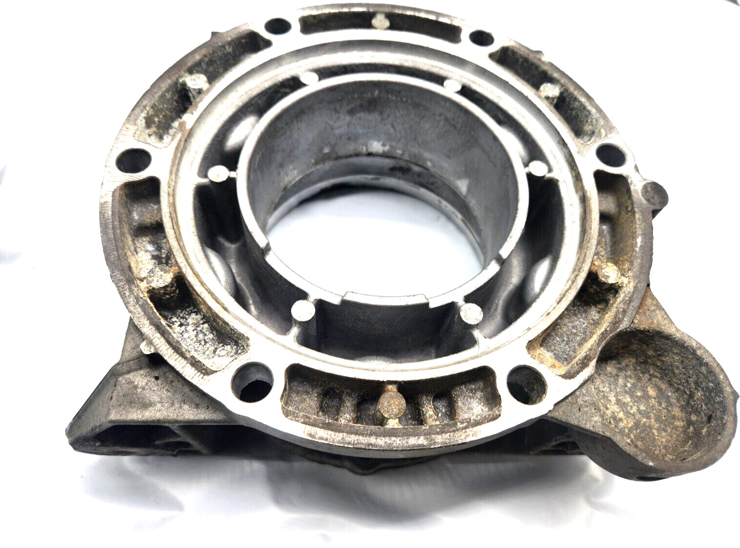 .For 6L80E GMC Chevrolet Transmission 4X4 Tail Housing 2006+ USED Cast #24241160