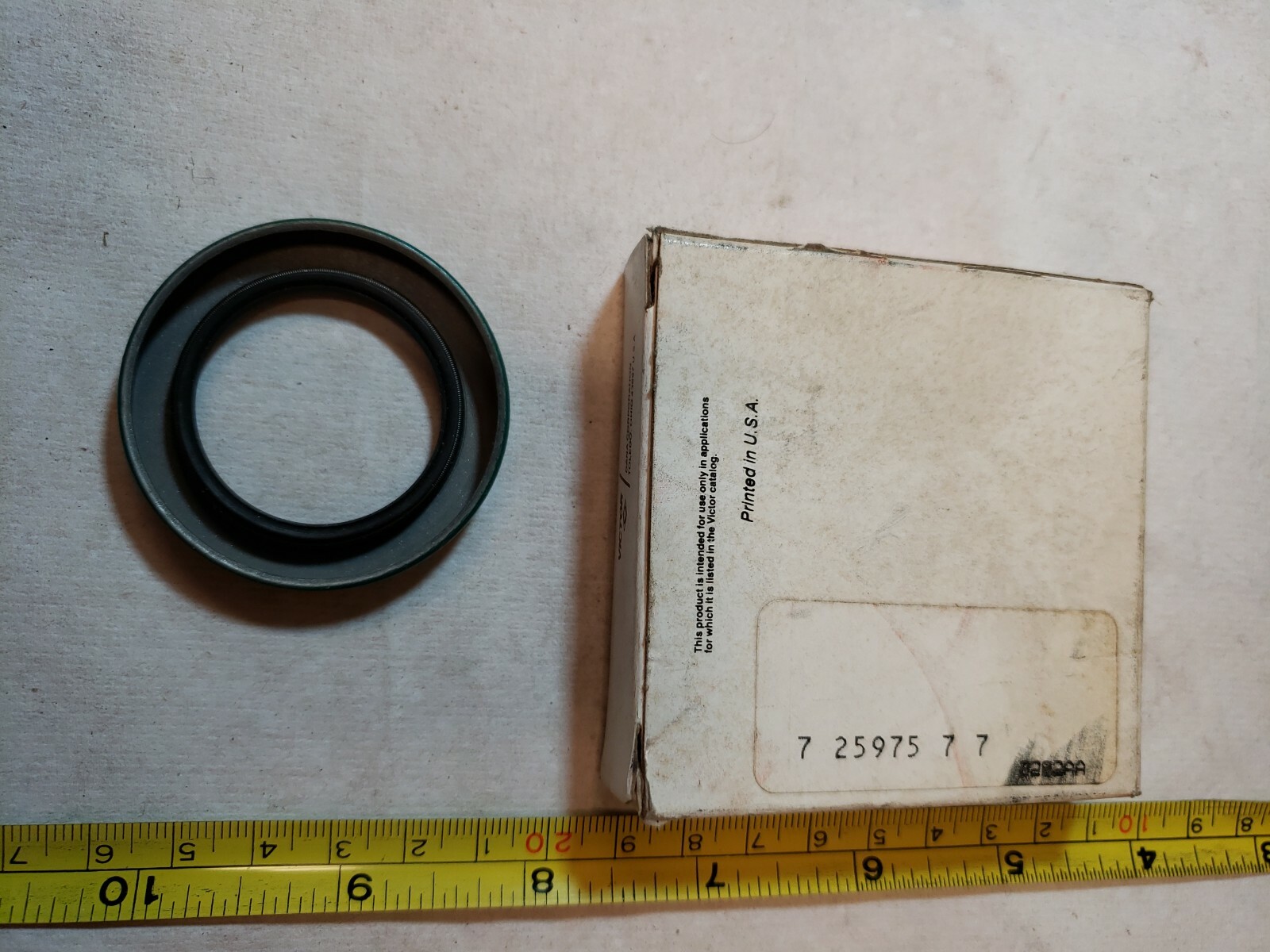NOS Victor 48179 472258 Oil Seal. SKF CR Seal Inside F+S!