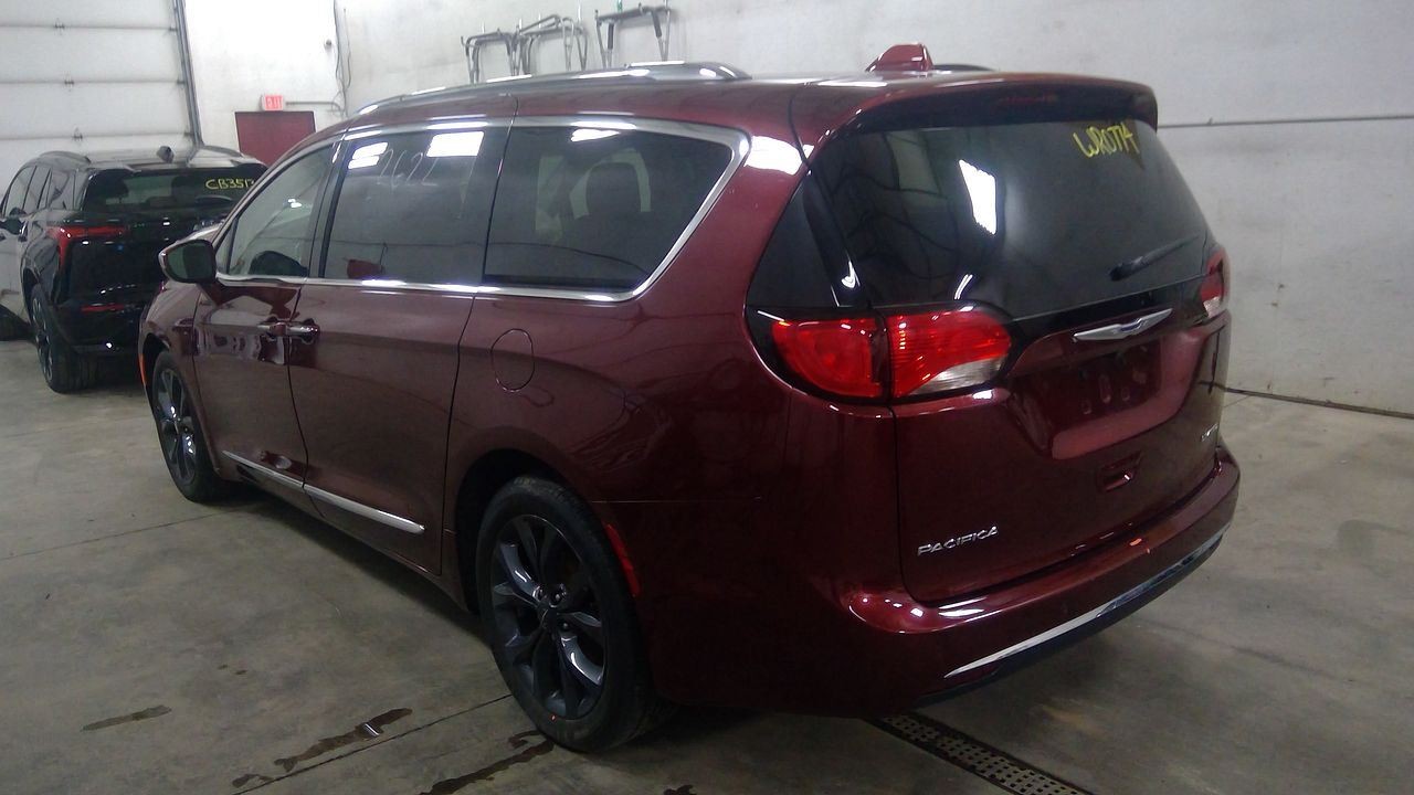 9 Speed Automatic Transmission 68429317AA Fits 20-22 Pacifica FWD 2960926