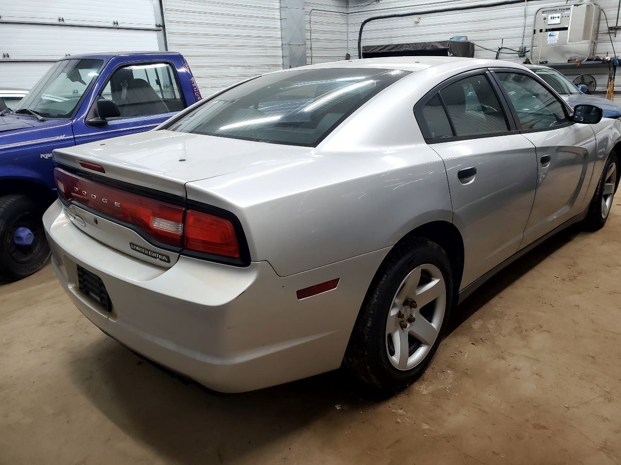 Automatic Transmission From 2014 Dodge Charger RWD 5.7L 5 Speed W5A580