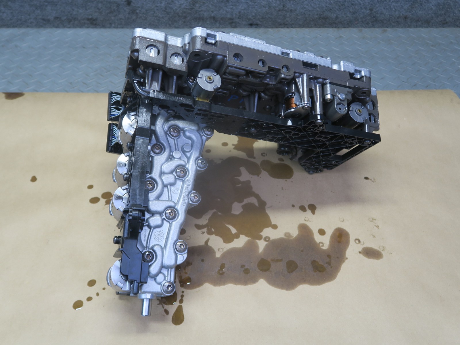 13-15 AUDI RS5 8F7 AUTOMATIC TRANSMISSION VALVE BODY MECHATRONIC 45K MILES OEM