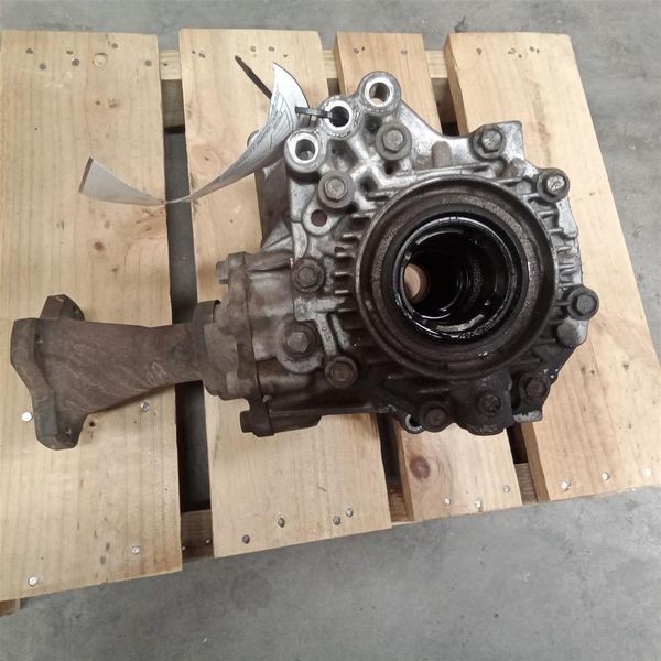 2013 Infiniti JX35 Transfer Case Assembly CVT ID 33100-JP11C OEM