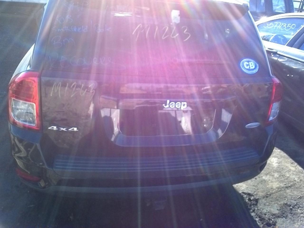 Transfer Case Automatic Classic Style CVT Fits 07-17 COMPASS 1049922
