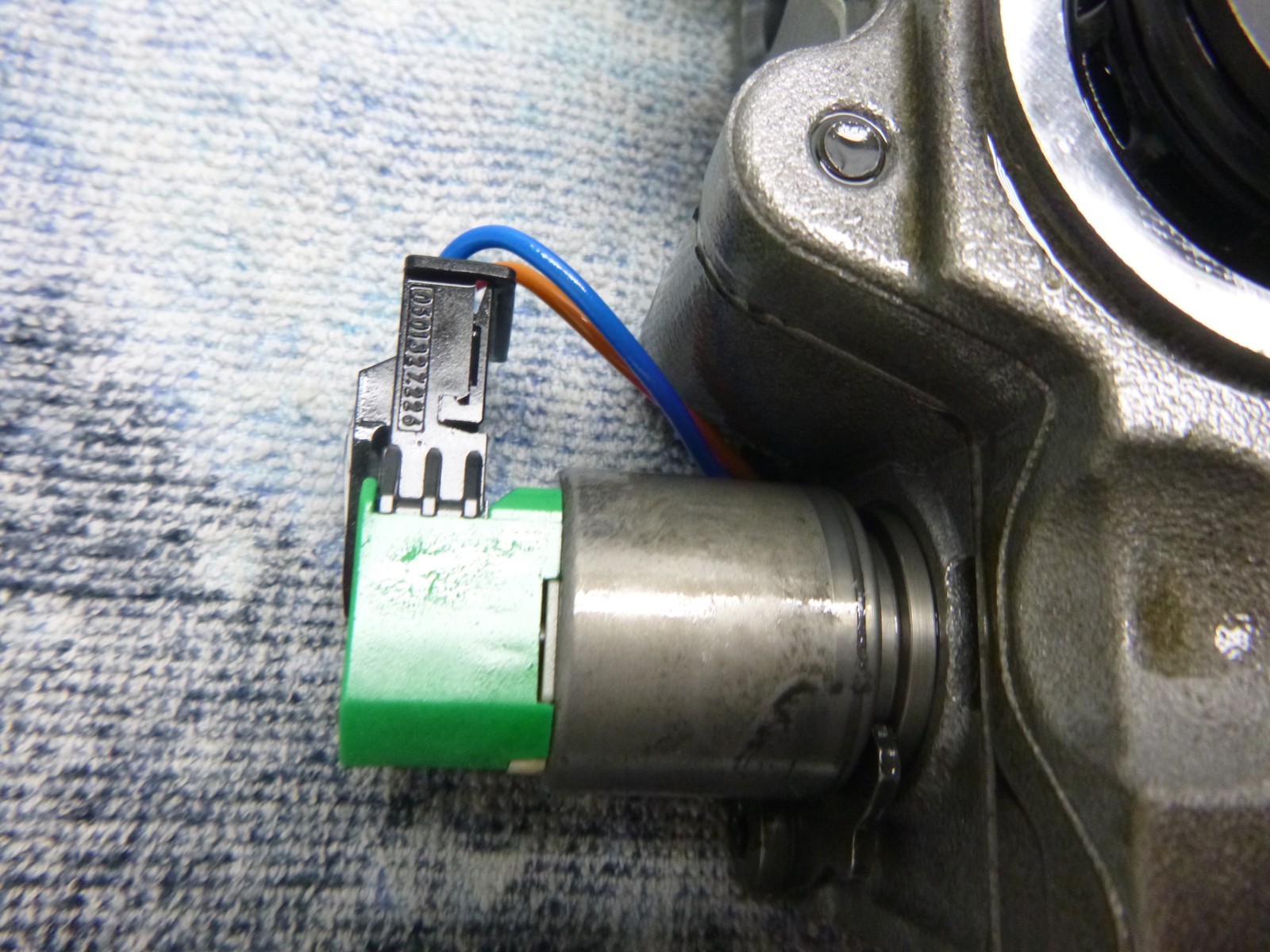 2015 RAM 1500 CLASSIC AUTOMATIC TRANSMISSION VALVE BODY 3.0L DIESEL OEM