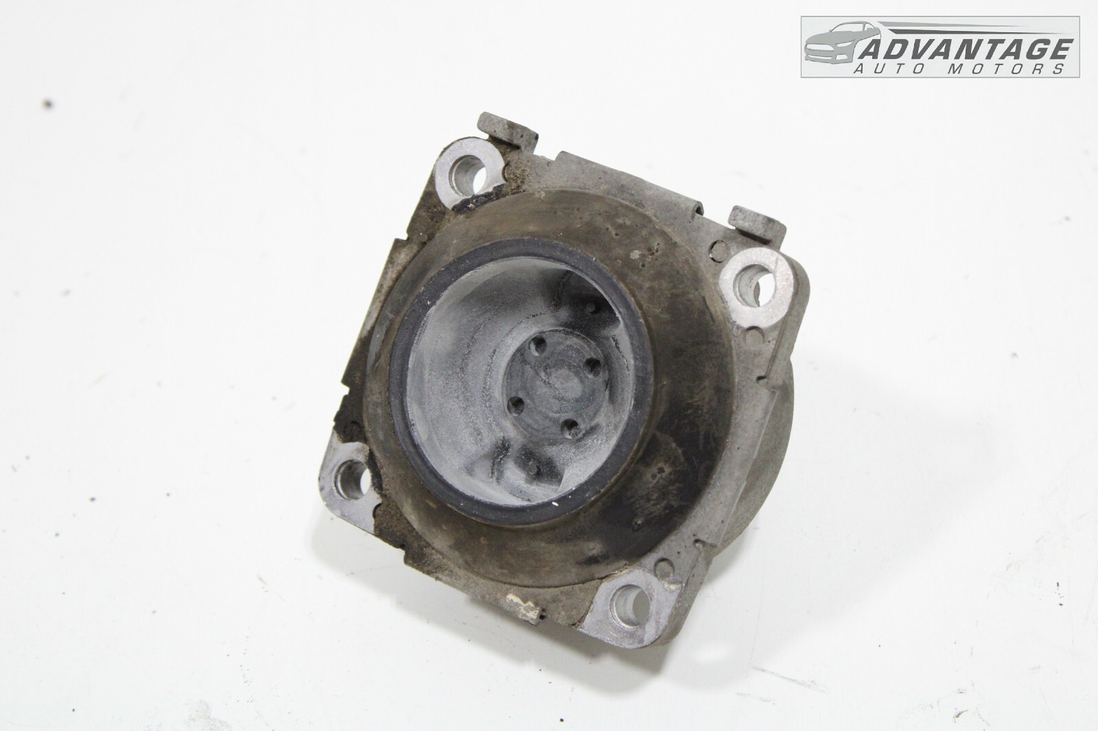 2014-2021 JEEP GRAND CHEROKEE 3.6L 4WD TRANSMISSION MOUNT INSULATOR BRACKET OEM
