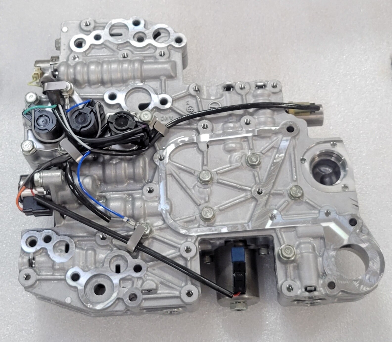 Lineartronic TR690 CVT Complete Valve Body For Subaru w/ White Connector 2015-