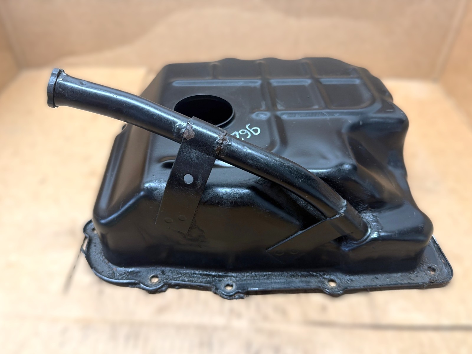 Transmission Oil Pan With Tube  281148788