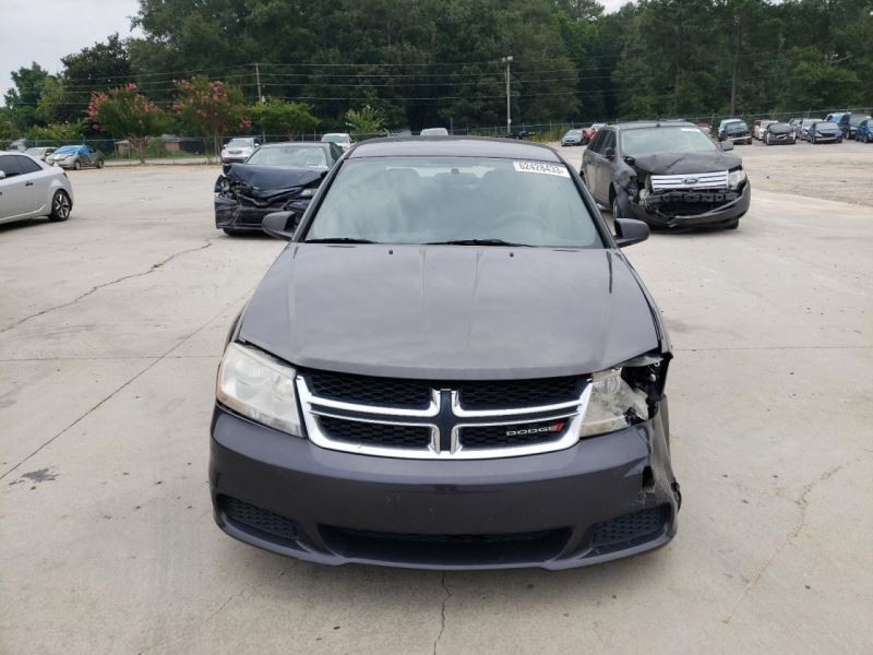Automatic Transmission 2.4L 4 Speed Fits 13-14 200 1361704