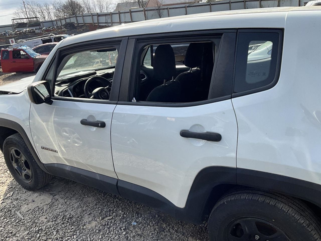 Automatic Transmission 2.4L AWD Fits 17-19 CHEROKEE 1931379