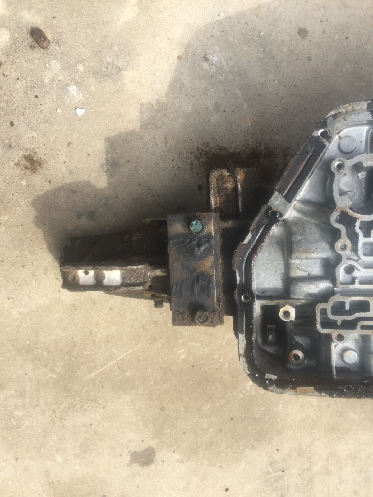 Oldsmobile GM Turbo 200 metric TH200 automatic transmission case housing BOP V6
