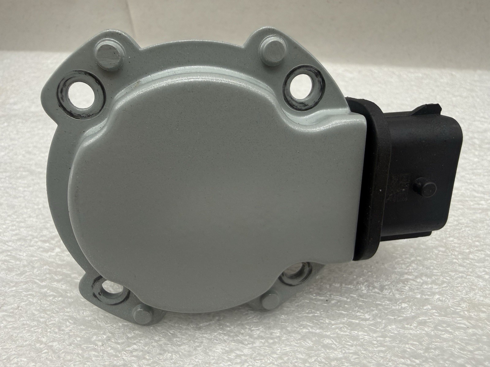 Automatic Transmission Clutch Actuator A/B AE8Z-7C604-A For 2011-2018 Ford Focus