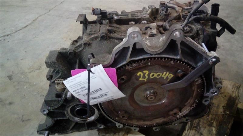 Automatic Transmission 2.7L 6 Cylinder AWD Fits 05-06 TUCSON 387631
