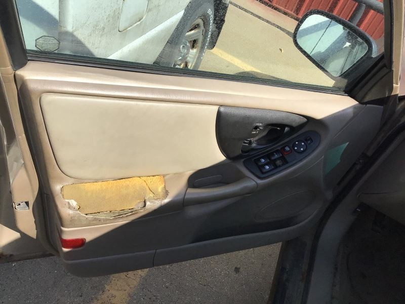 Automatic Transmission 2.2L Thru 6/15/04 Build Date Fits 04-05 CAVALIER 519831