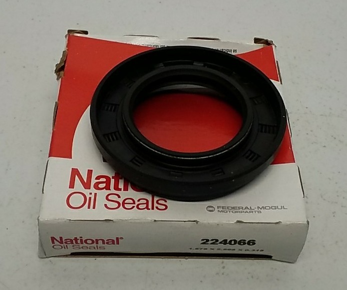 224066 National Output Shaft Seal – Durable, Leak-Resistant Transmission Seal