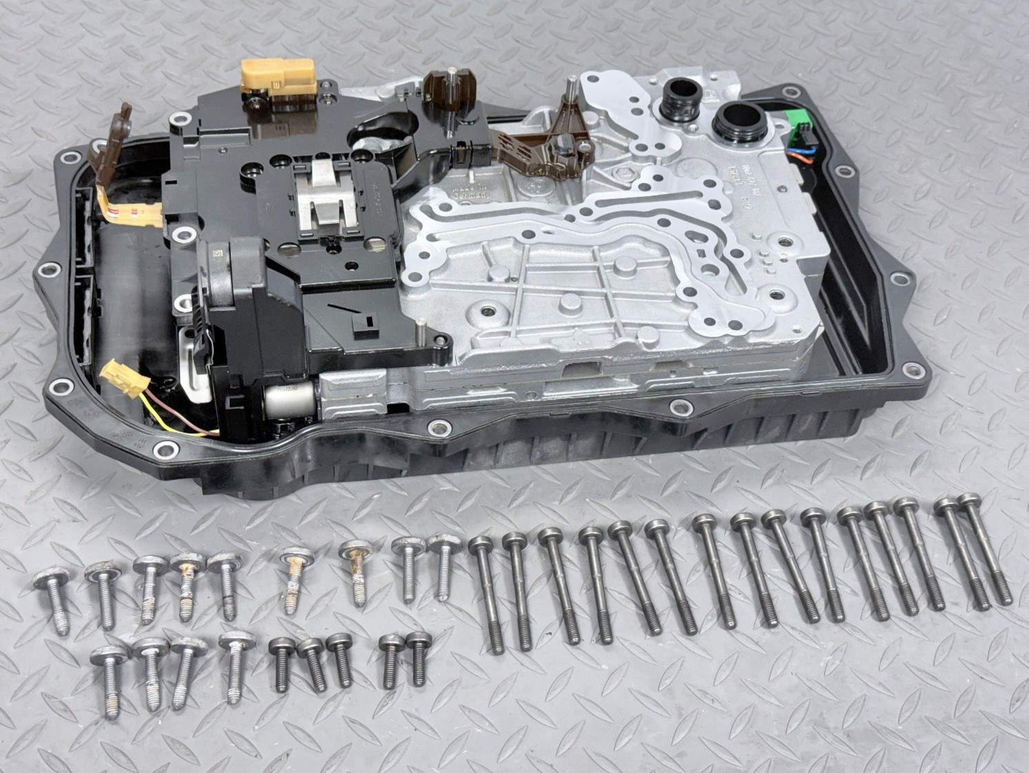 ✅ 19-26 RAM 1500 OEM AUTOMATIC TRANSMISSION VALVE BODY CONTROL UNIT 8 SPD 8HP75