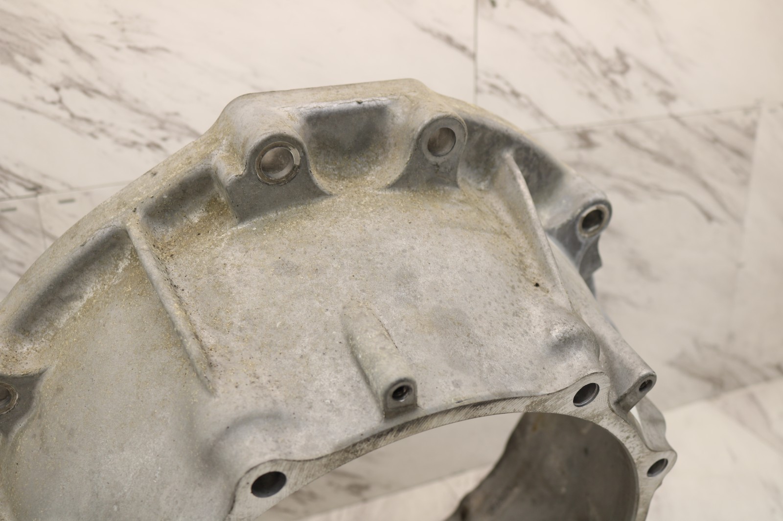 08-20 370Z G37 Q50 Q60 VQ37VHR AT BELL HOUSING CONVERTER HOUSING RE7R01A HOUSING