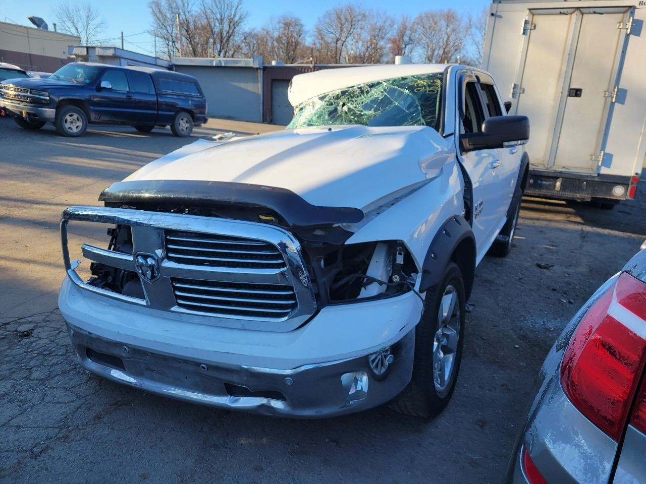 Transfer Case Classic Style 5 Lug Wheel Fits 11-23 DODGE 1500 PICKUP 4762330