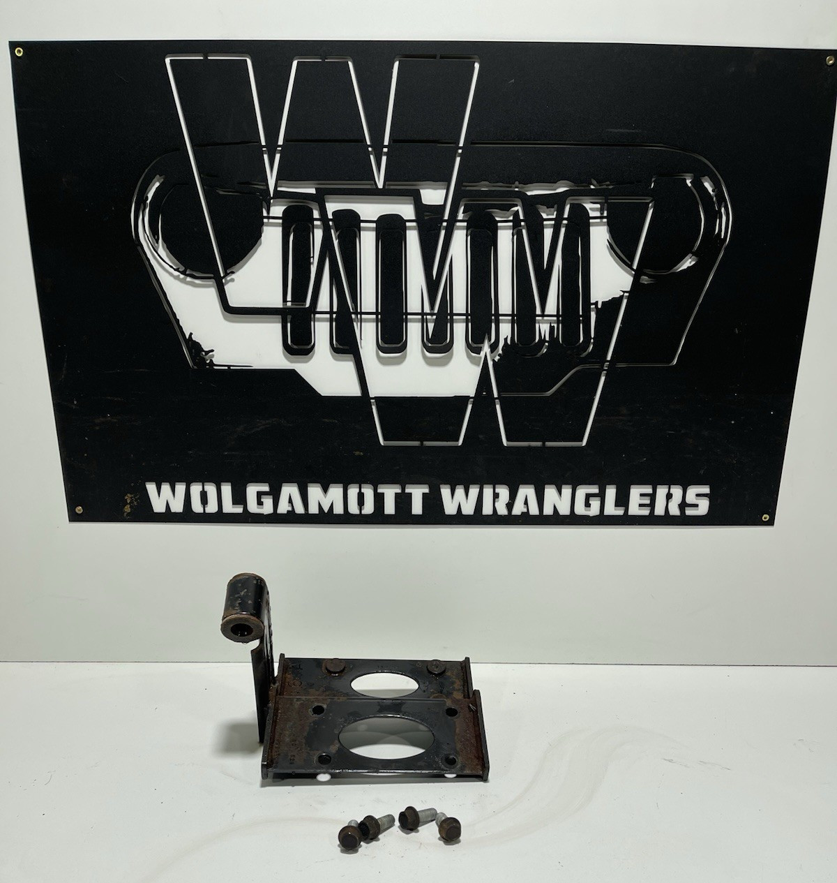 Jeep TJ Wrangler 03-06 4.0 42RLE Automatic Trans Mount Bracket w/ BOLTS CC 8A