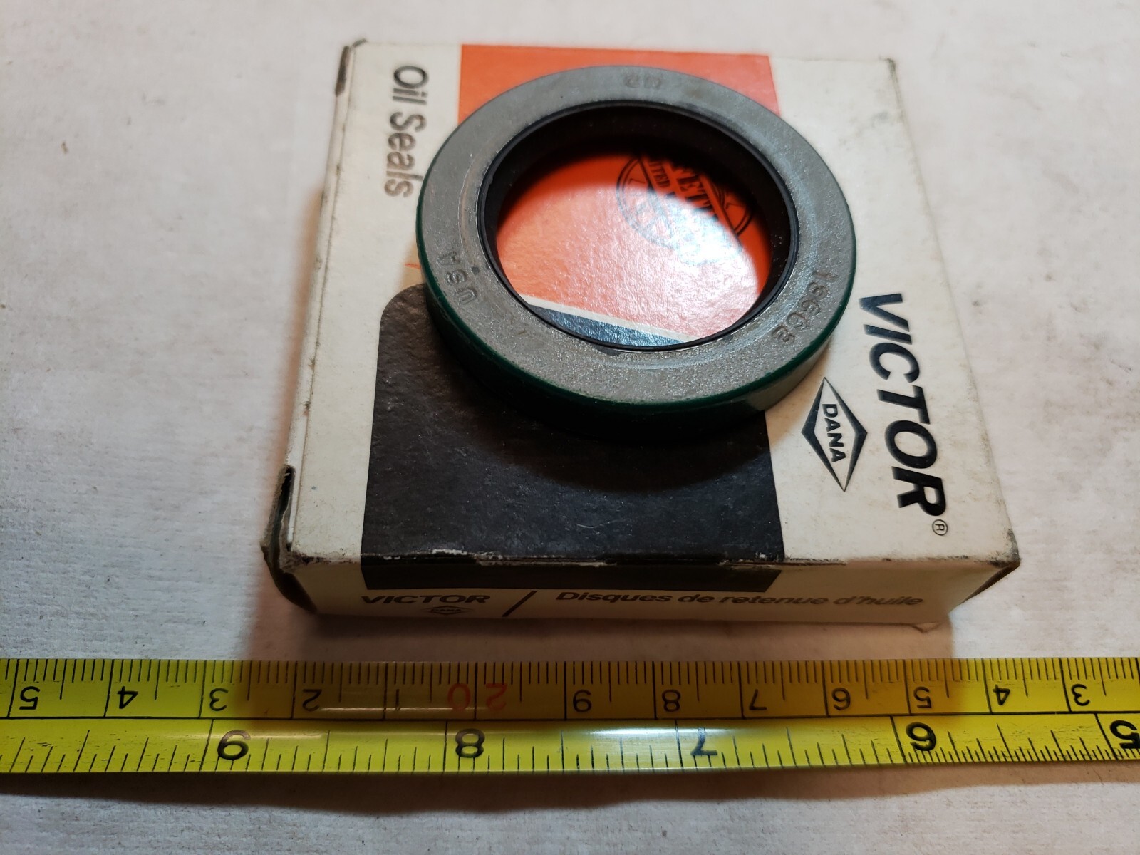 NOS Victor 48179 472258 Oil Seal. SKF CR Seal Inside F+S!