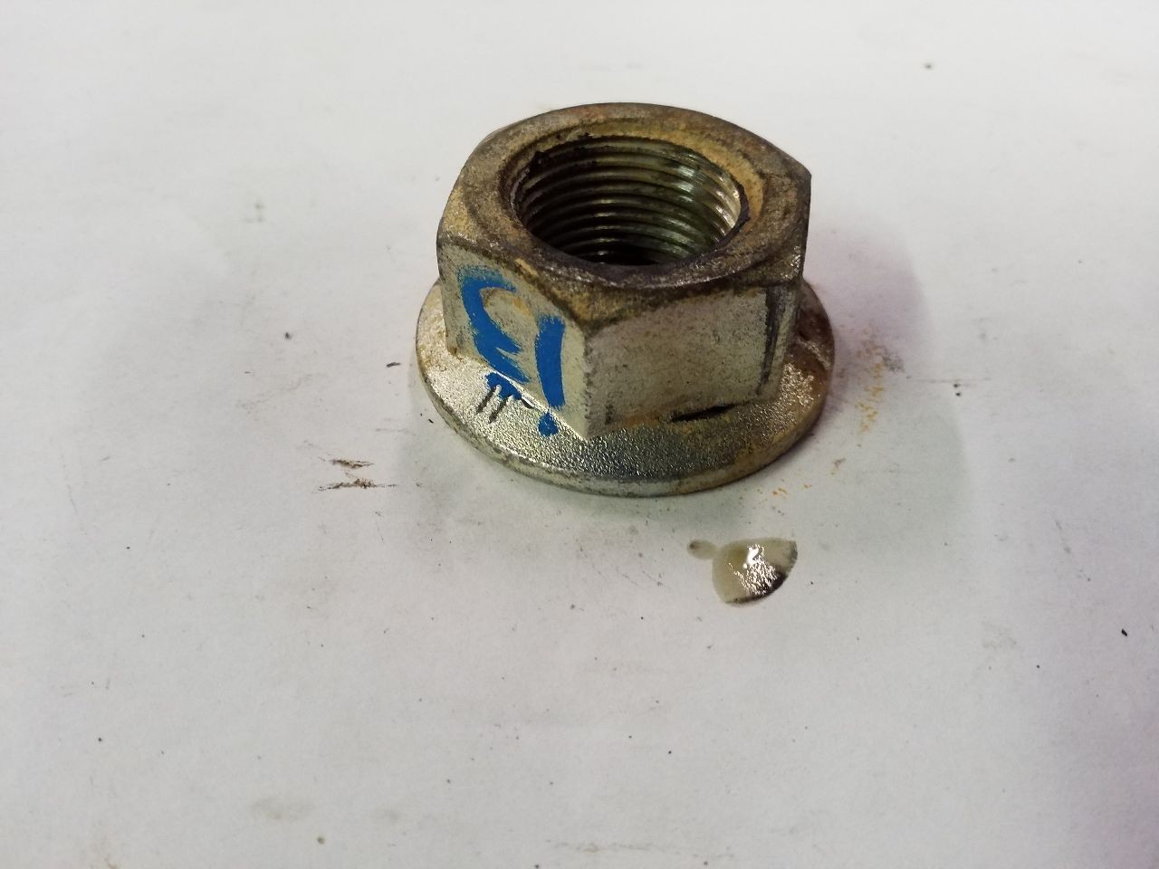 Transfer Case Rear Flange Nut Fits 03 04 05 06 07 08 Ford F250 F350