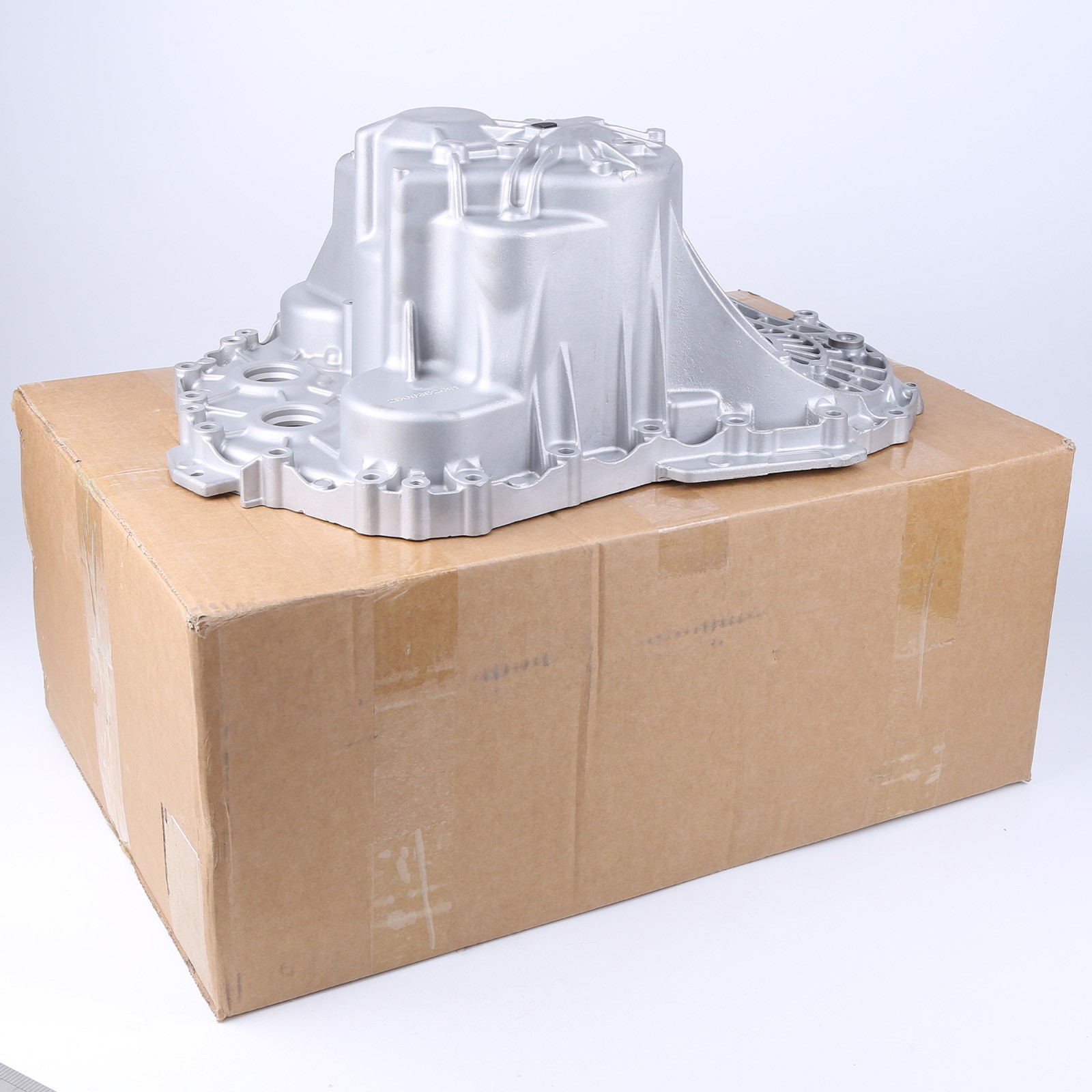 Automatic Transmission Case Housing for Ford Focus 2012-2018 with DPS6 6-Speed