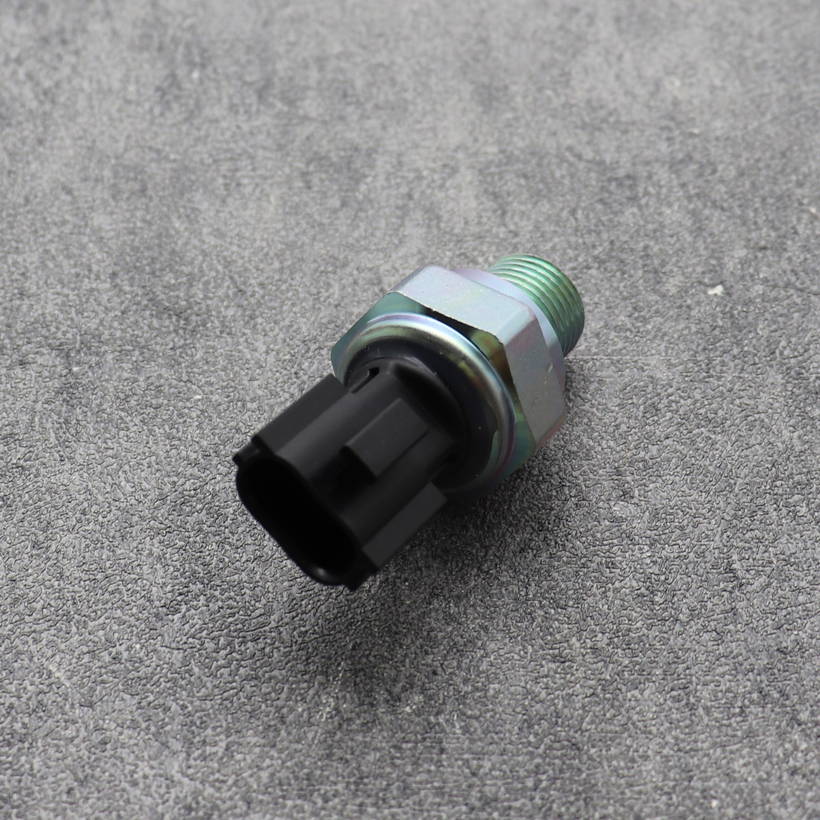Pressure Sensor Fits For 2010-2012 Subaru Outback Legacy 2.5L 31878-AA010