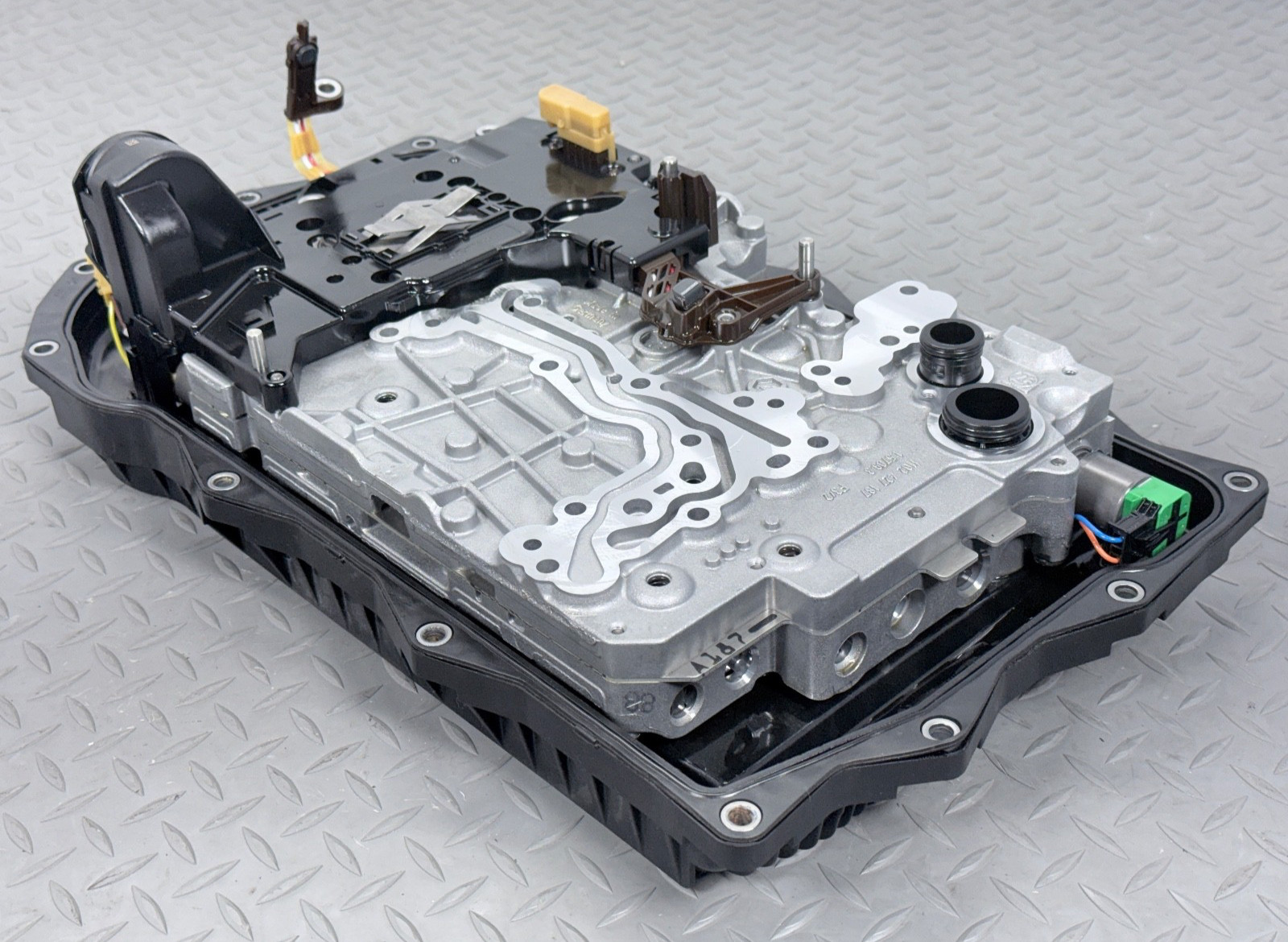✅ 19-26 RAM 1500 OEM AUTOMATIC TRANSMISSION VALVE BODY CONTROL UNIT 8 SPD 8HP75