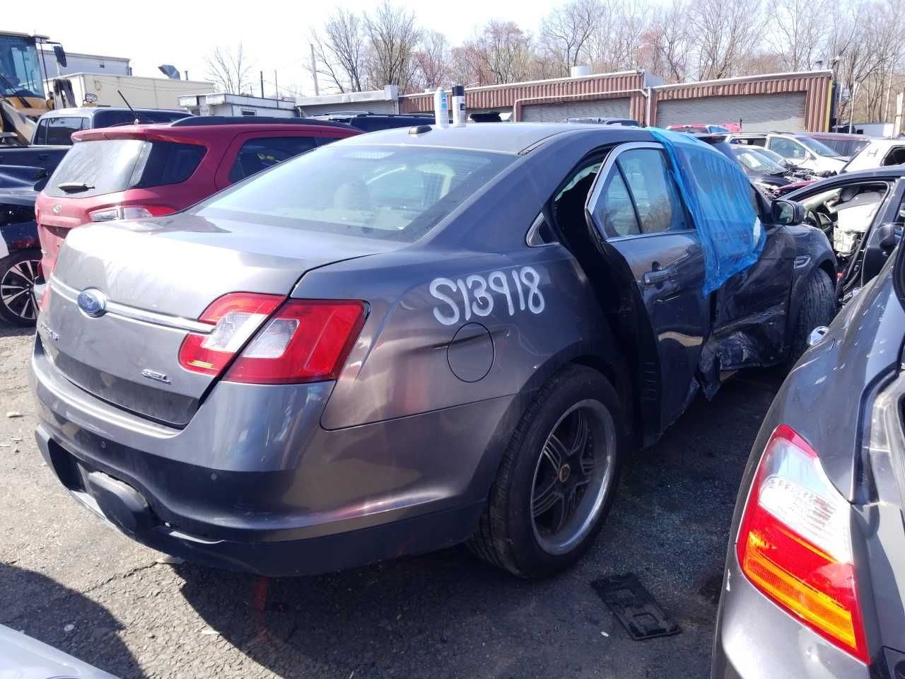 Automatic Transmission 6 Speed 3.5L FWD Fits 10-12 TAURUS 4856095