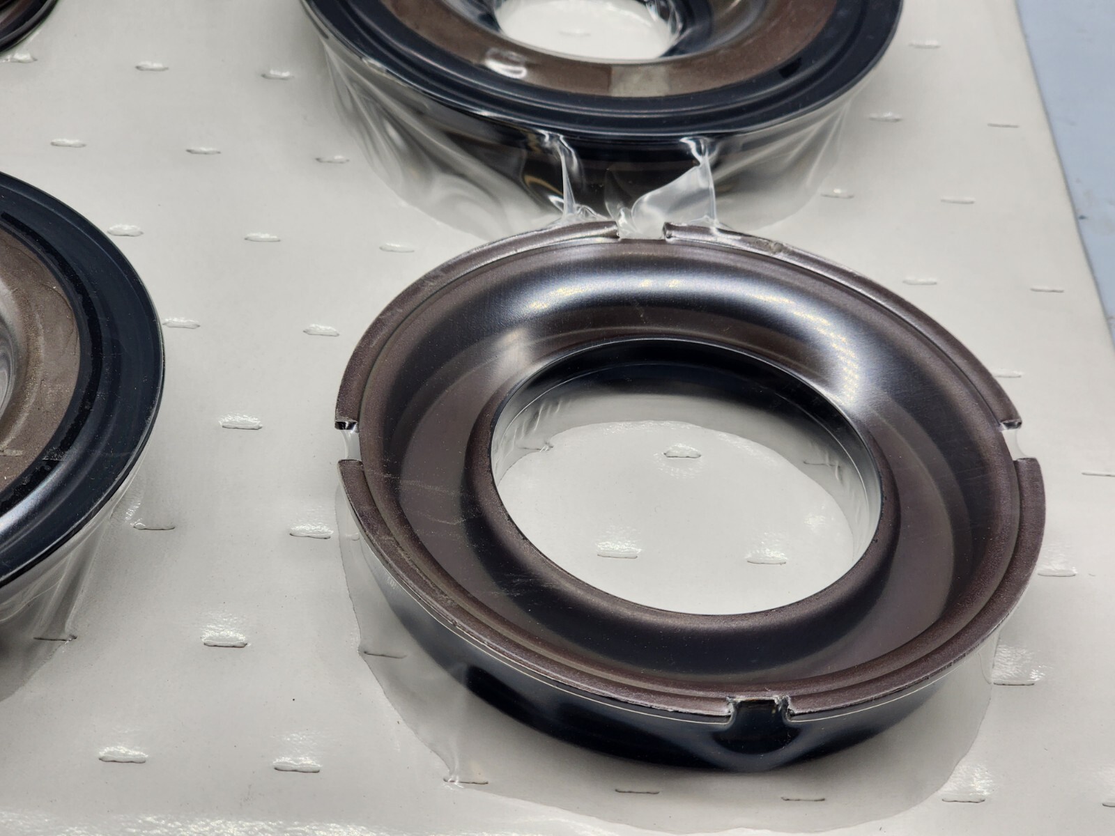 .For GM 4L80E 4L85E MOLDED PISTONS PISTON KIT 4 Pieces