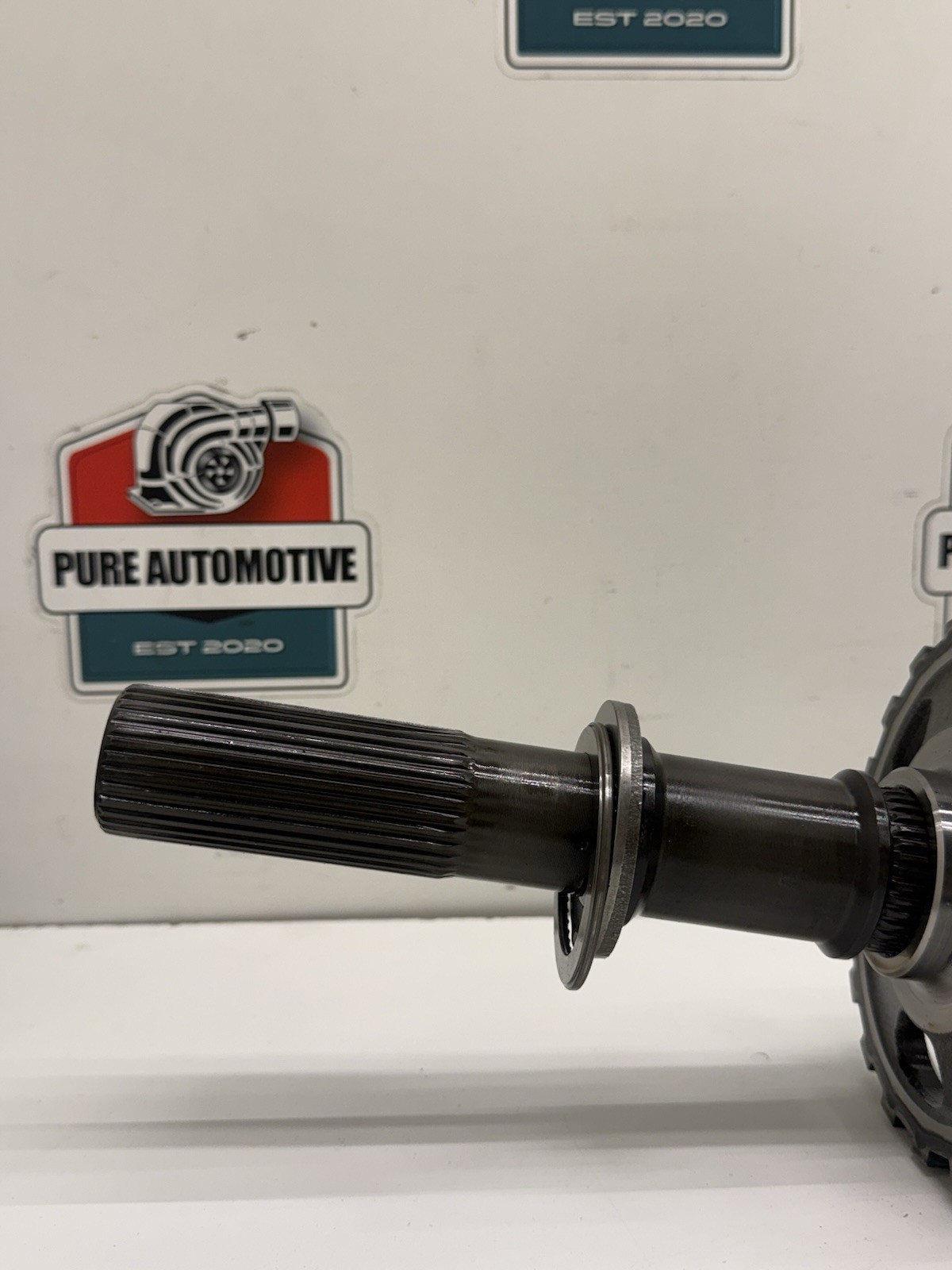 2003-2006 Nissan 350Z G35 Automatic Transmission Output Shaft 31481-90X07 OEM