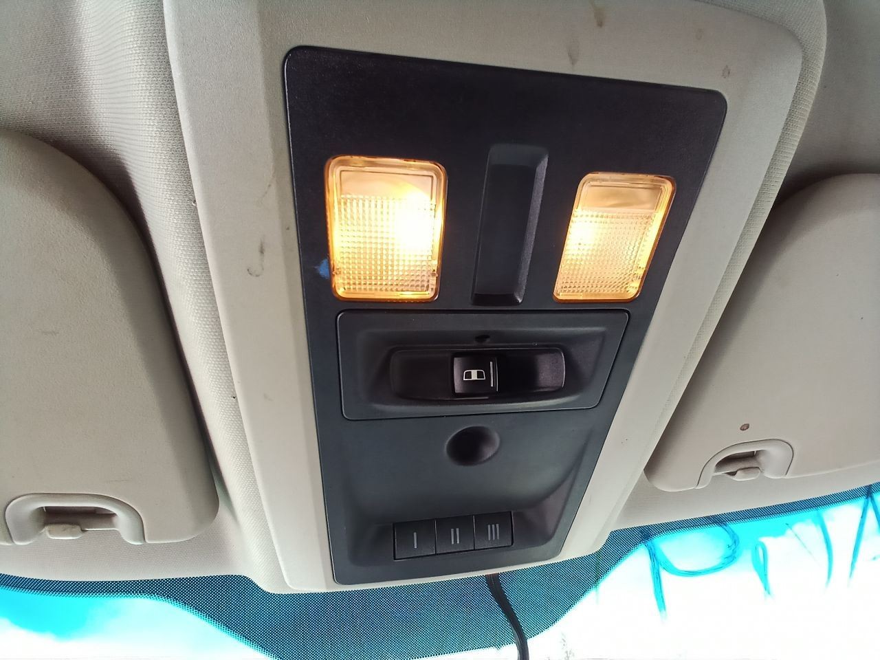 Automatic Transmission 147,697 Miles from 2012 Dodge Ram 1500 4×4 5.7L 11947630