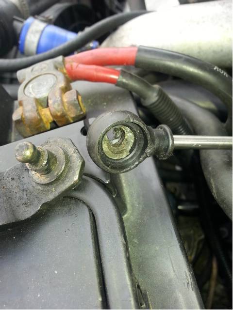 Pontiac Sunfire Shift cable linkage bushing – EASY INSTALLATION