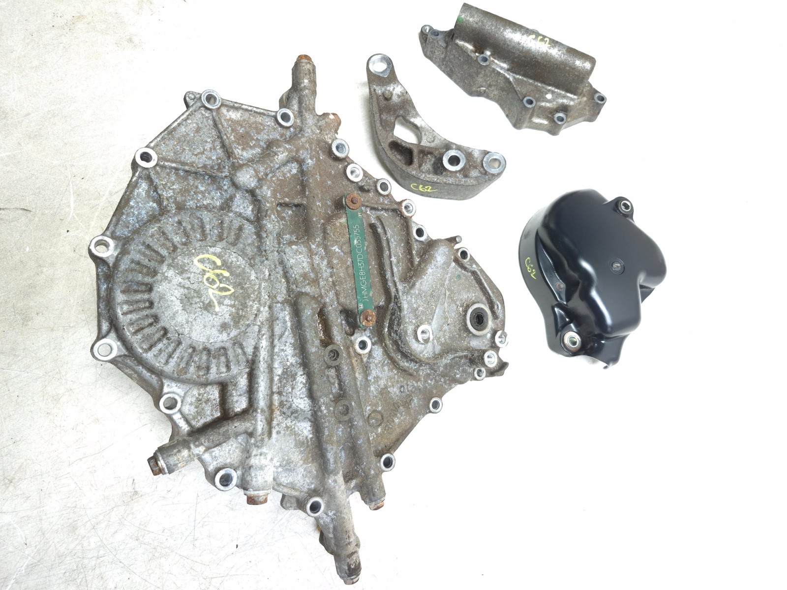 2013 Honda Fit 1.5L Automatic Transmission Cover & Bracket Driver Side Set OEM