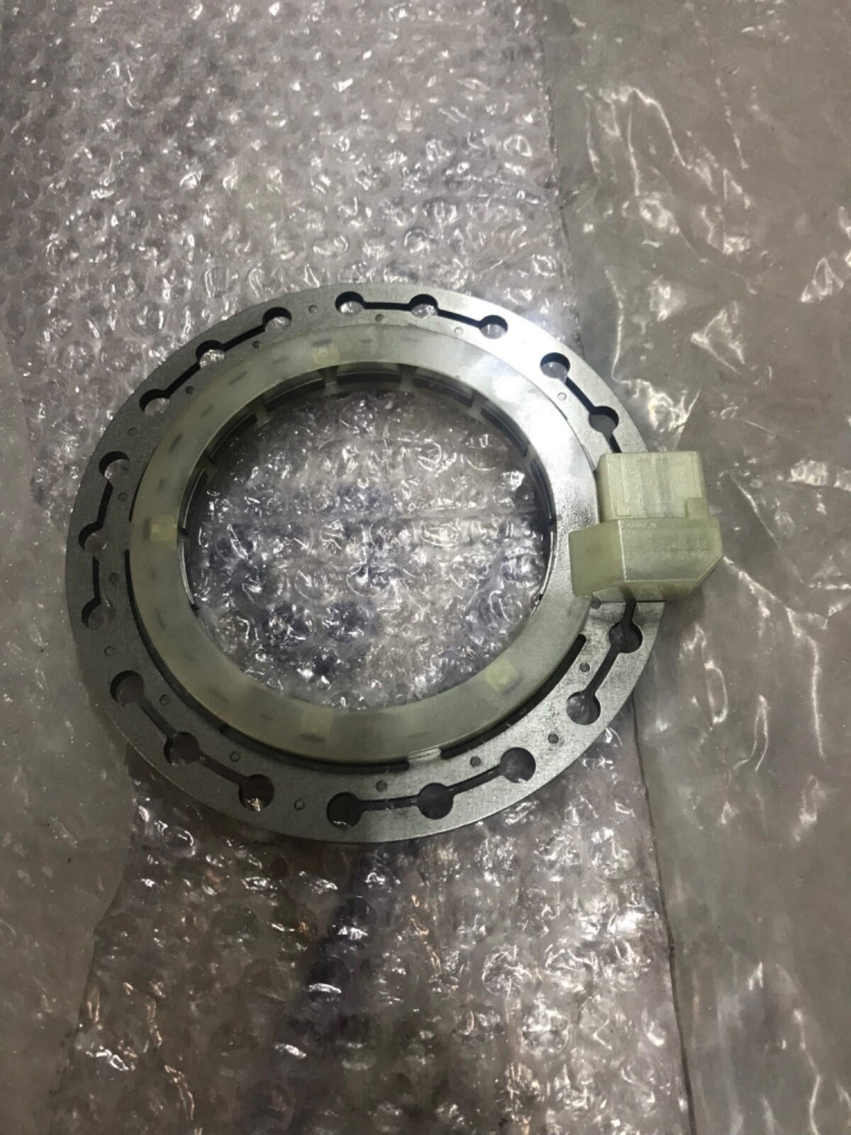 Motor speed sensor Ford C max Fusion Lincoln MKZ Hybrid DG9P7J465AB