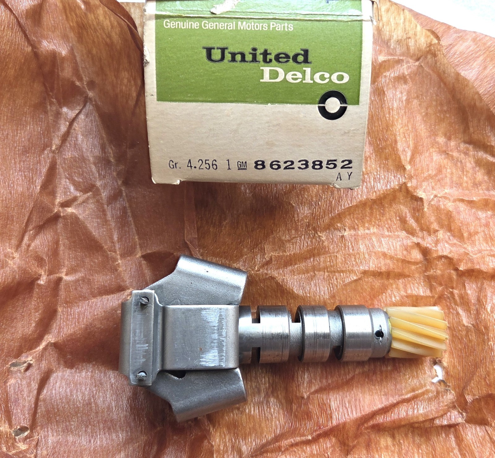 1964-1970 Chevrolet Cadillac Buick Olds Pontiac w/ TH400 NOS Governor GM 8623852