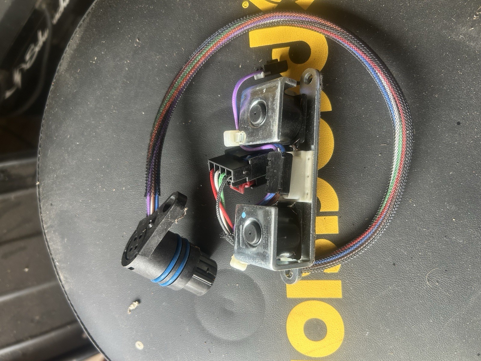 A500/A518/A618/48RE Overdrive & Lock-up Solenoid Assembly 2000-UP