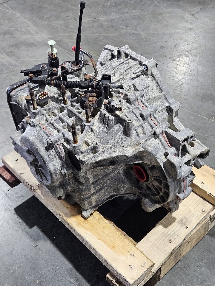 2004-2012 Mitsubishi Galant Automatic Transmission 2.4L FWD OEM Tested Clean
