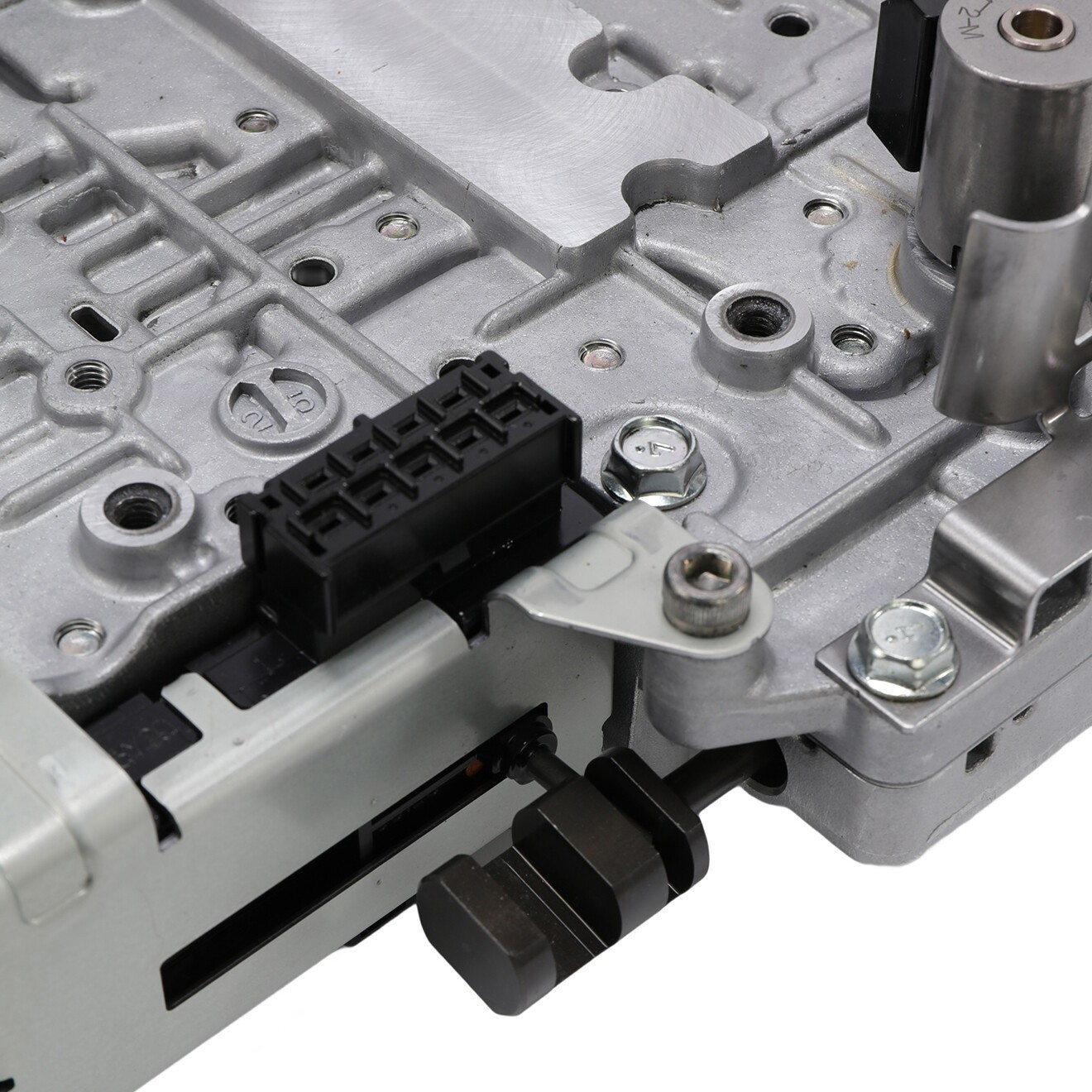 31705-X132B RE7R01A For 2014-2019 Infinity Q50 Q60 3.7L Valve Body w/ Solenoids