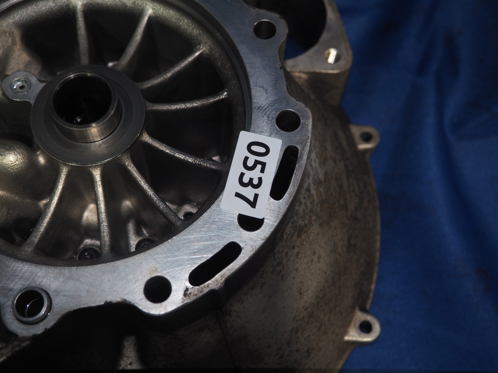 1989-1998 Posche 993 964 911 C2 Tiptronic Transmission Differential Bell Housing