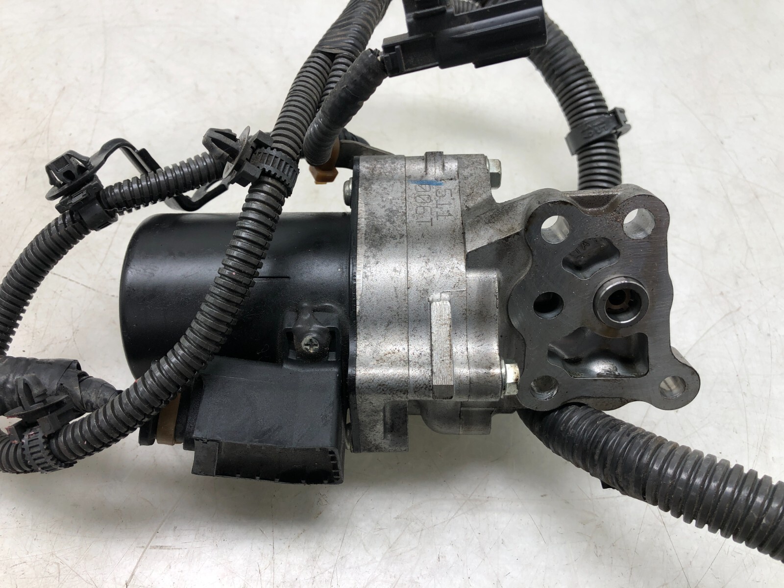 2013-2015 LEXUS GS450H HYBRID 3.5L V6 TRANSMISSION OIL PUMP OEM.