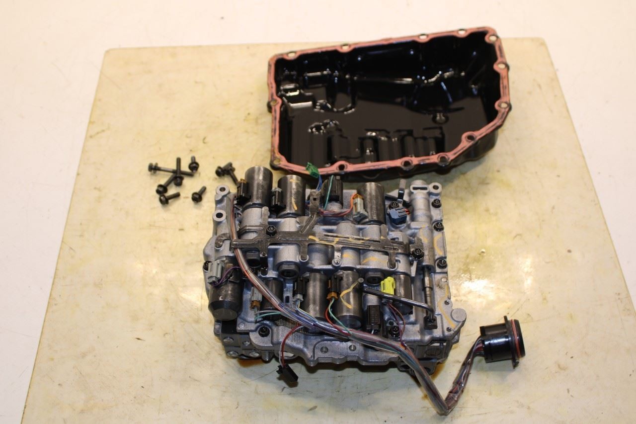 2015-2021 Volvo S60 T5 Premier 2.0L FWD 8-Spd Auto Transmission Valve Body 105K
