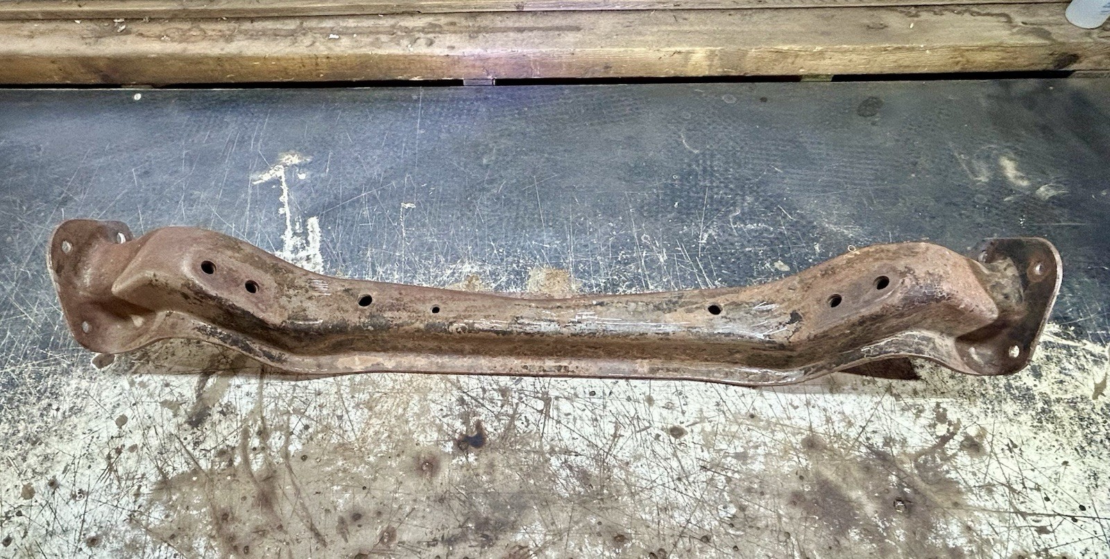 1955 1956 1957 PONTIAC “JETAWAY” AUTO. TRANS. CROSS MEMBER ( OEM USED ) A+ A+