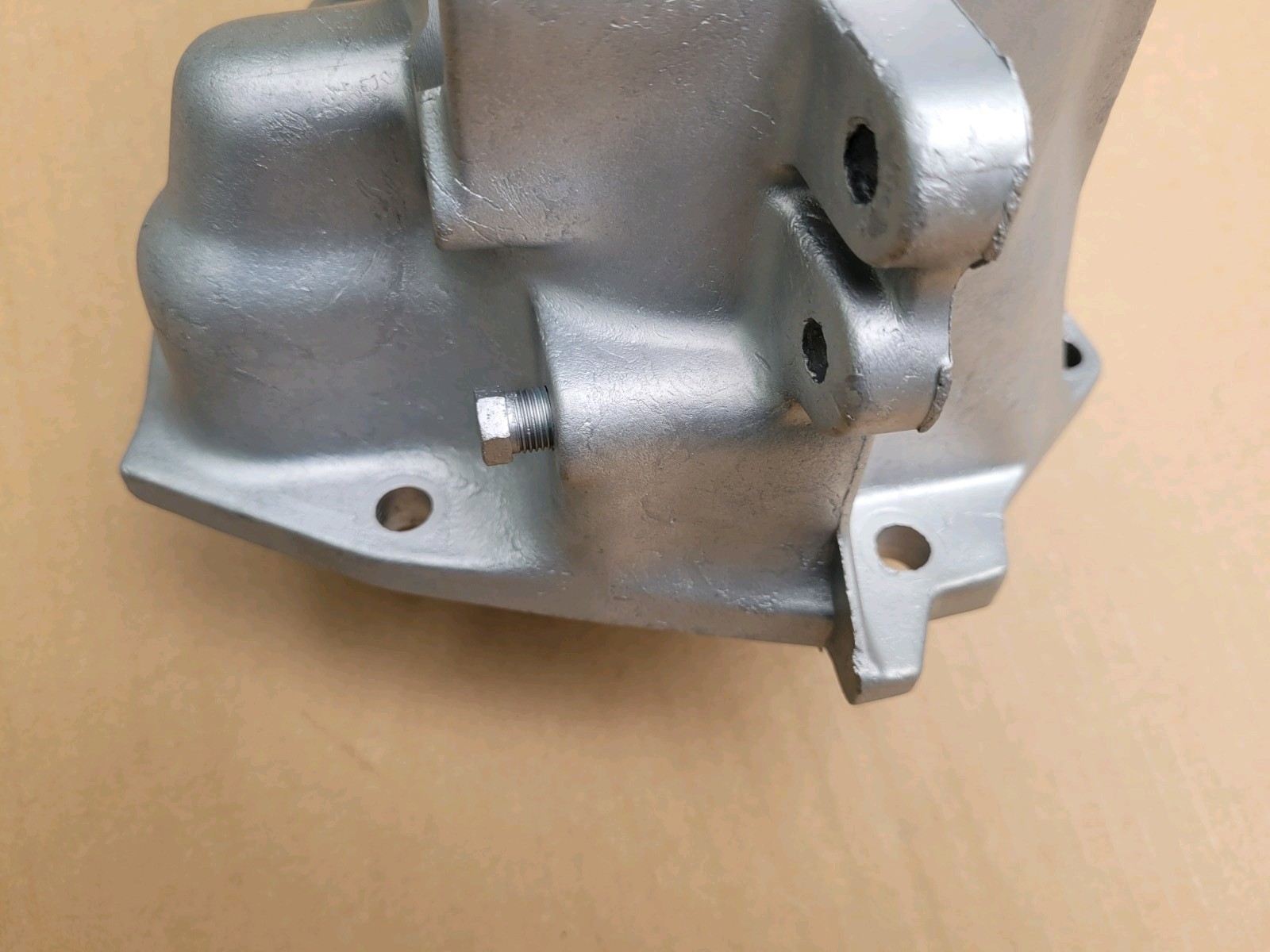 MOPAR 1972 727 TORQUEFLITE AUTO TRANSMISSION EXTENSION HOUSING 18.5″