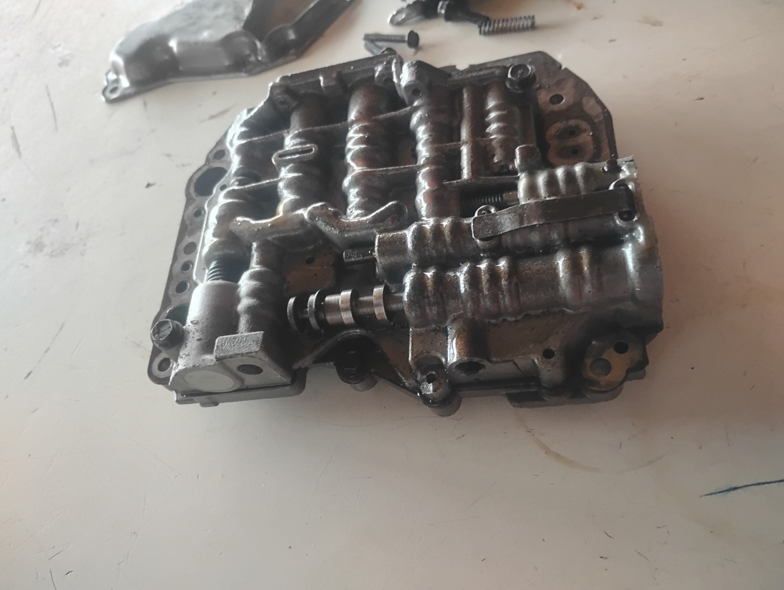 FORD C4 AUTOMATIC TRANSMISSION VALVE BODY RF-D3AP-7A092-DA Rf-d2ap-7a101-AA