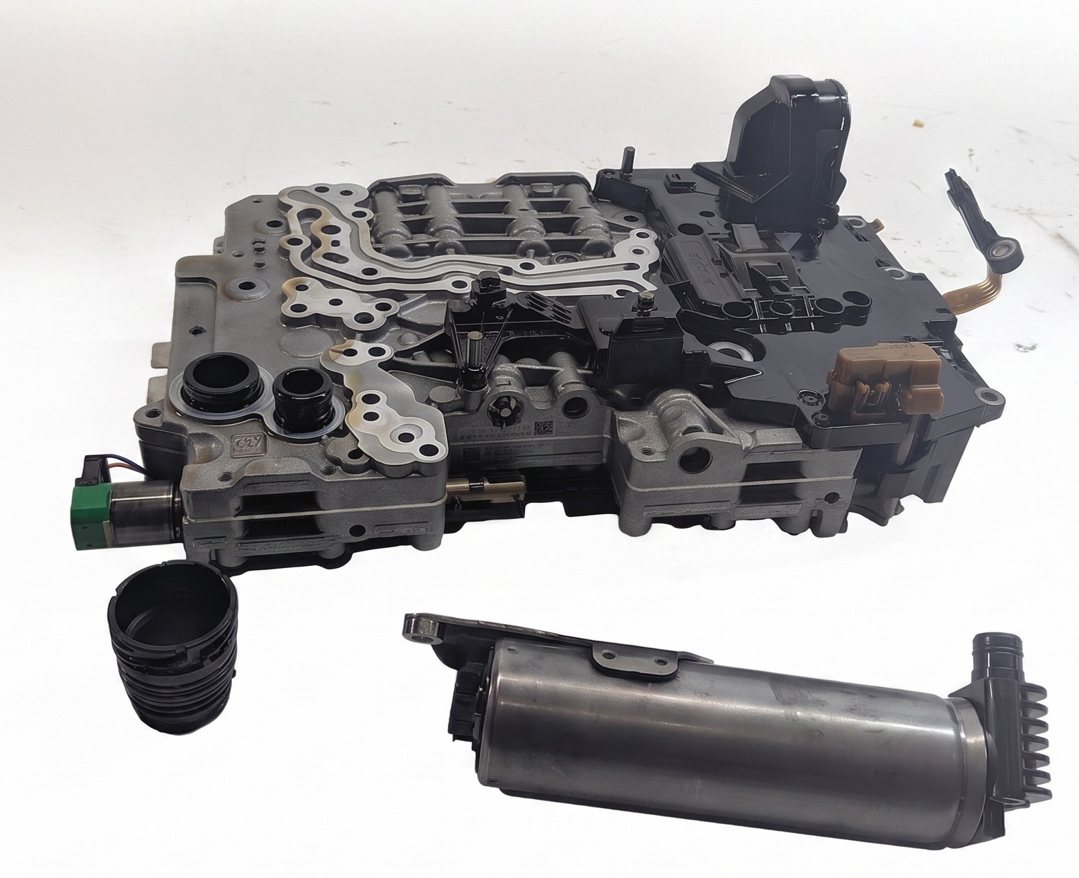 13-19 BMW 550i 650i 750i (F01 F02 F10) 8HP70 TRANSMISSION VALVE BODY MECHATRONIC