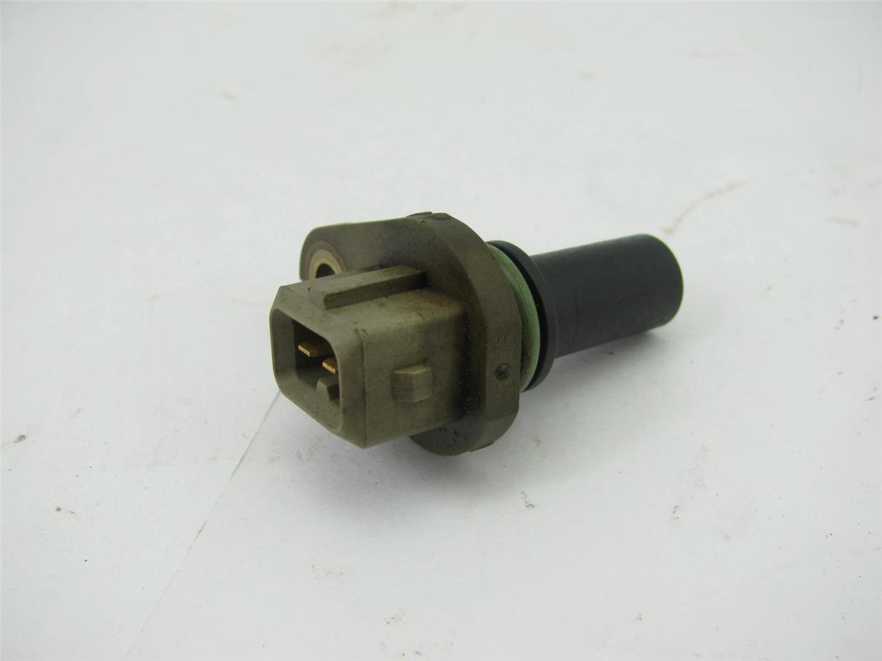 01M AUTOMATIC TRANSMISSION SPEED SENSOR VW JETTA,GOLF,CABRIO OEM 095 927 321 A